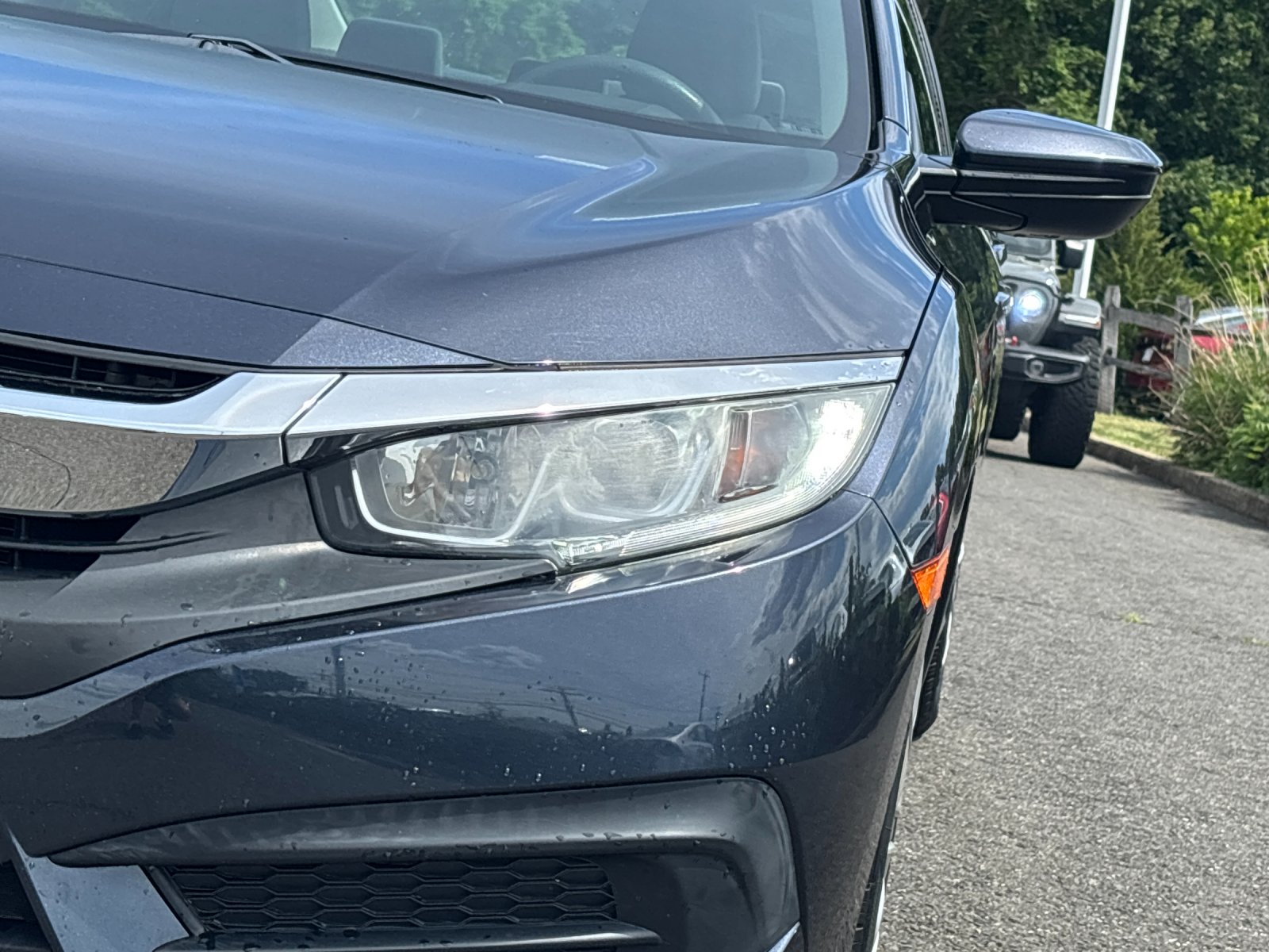 Used 2018 Aegean Blue Metallic Honda LX image 27