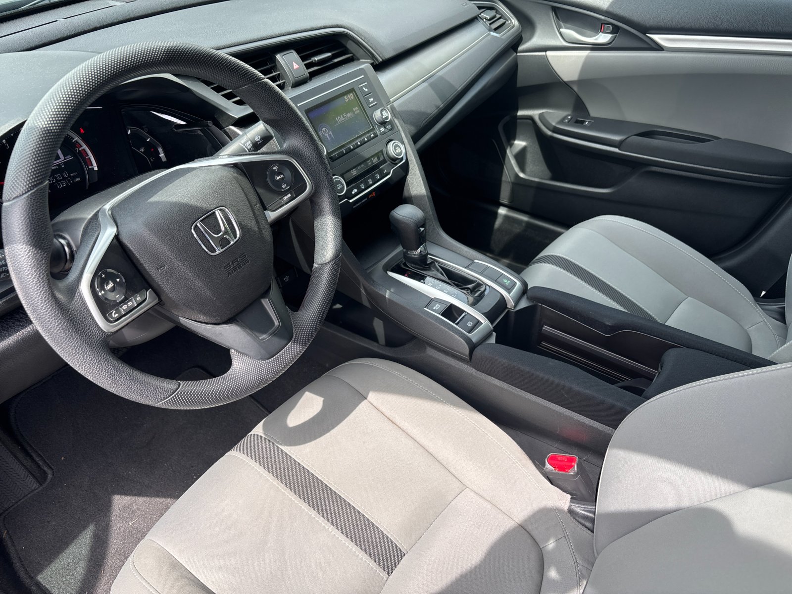 Used 2018 Aegean Blue Metallic Honda LX image 11