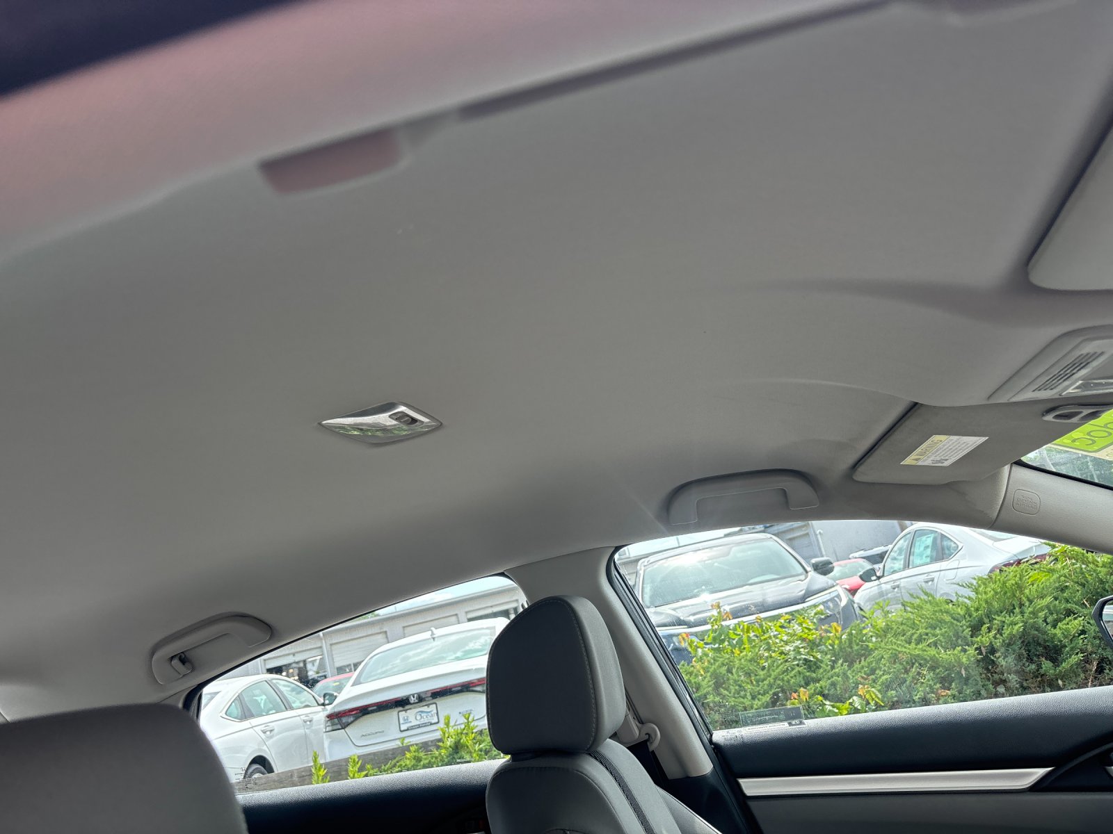 Used 2018 Aegean Blue Metallic Honda LX image 17