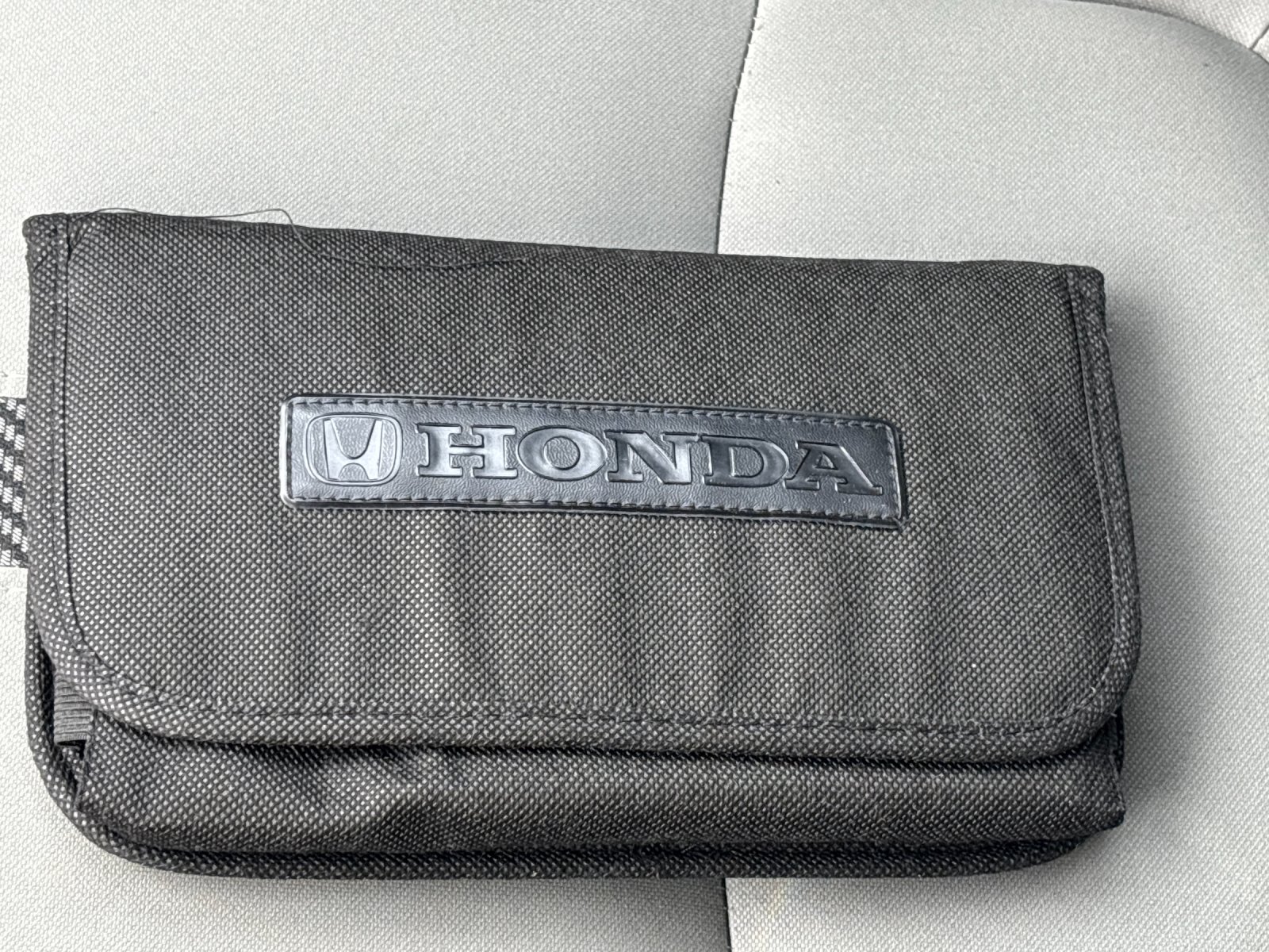 Used 2018 Aegean Blue Metallic Honda LX image 9