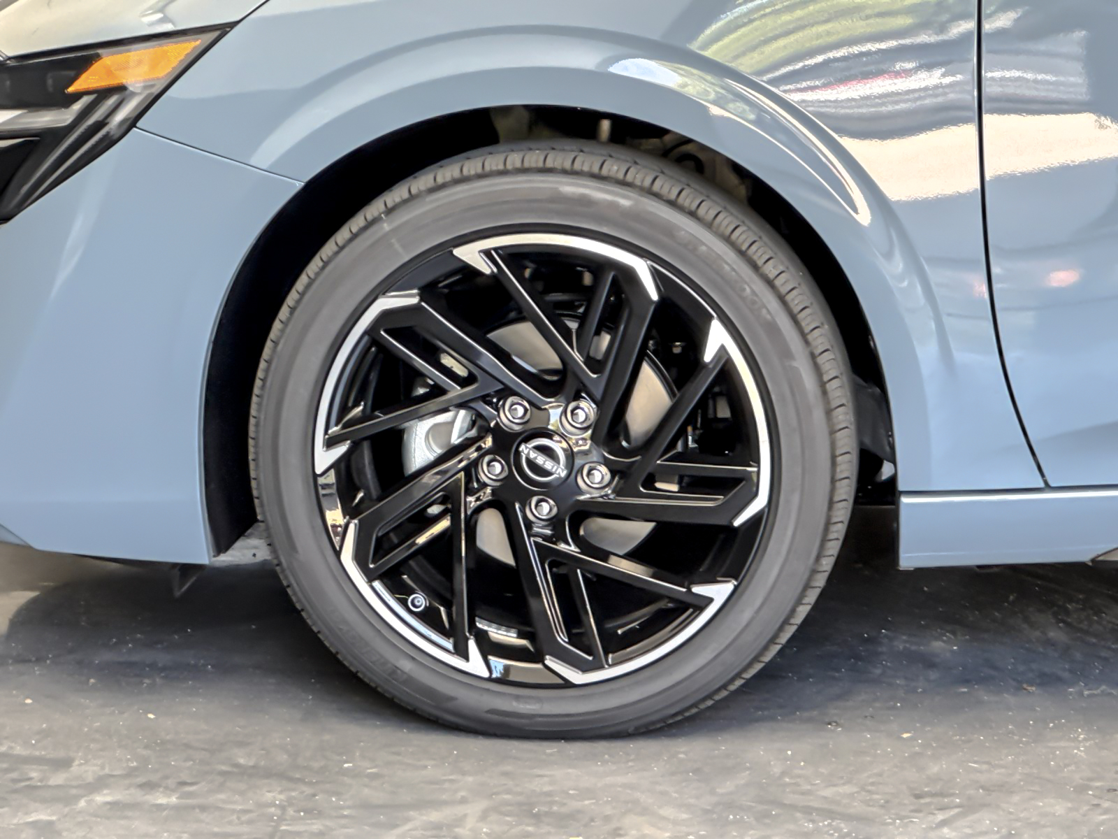 New 2026 Gray Nissan SR image 23