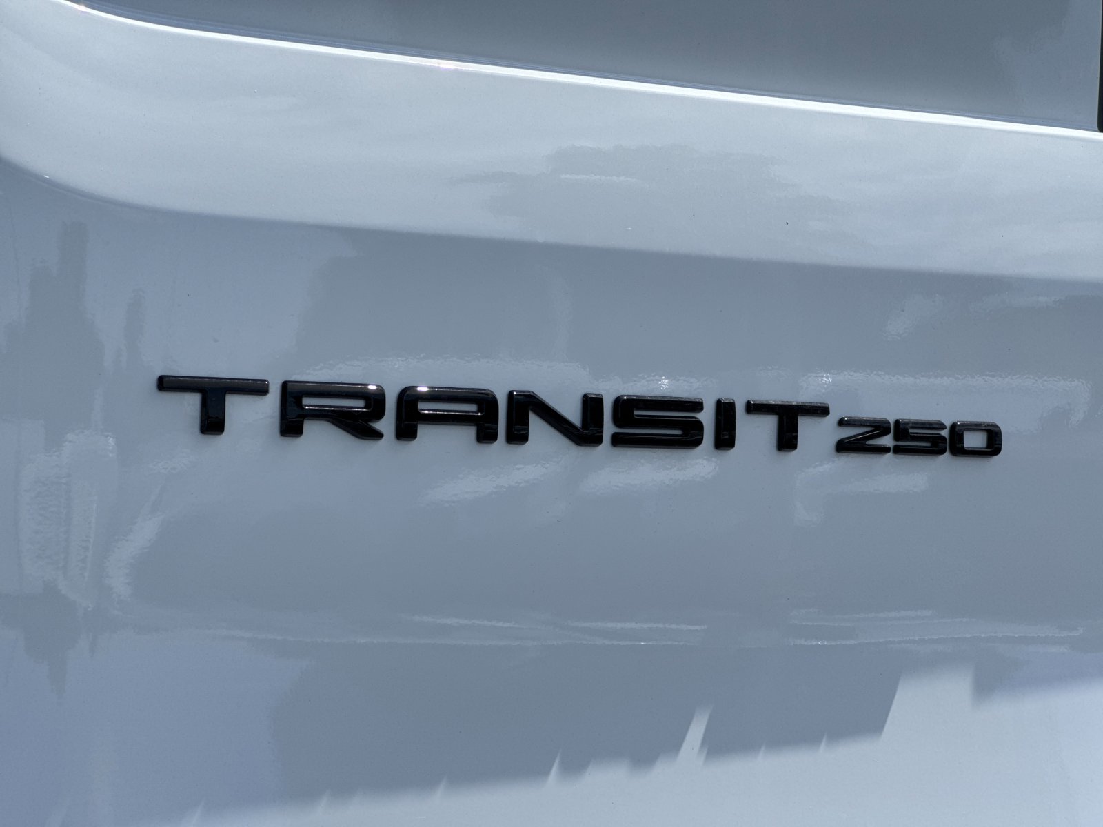 New 2026 Oxford White Ford Cargo Van image 23