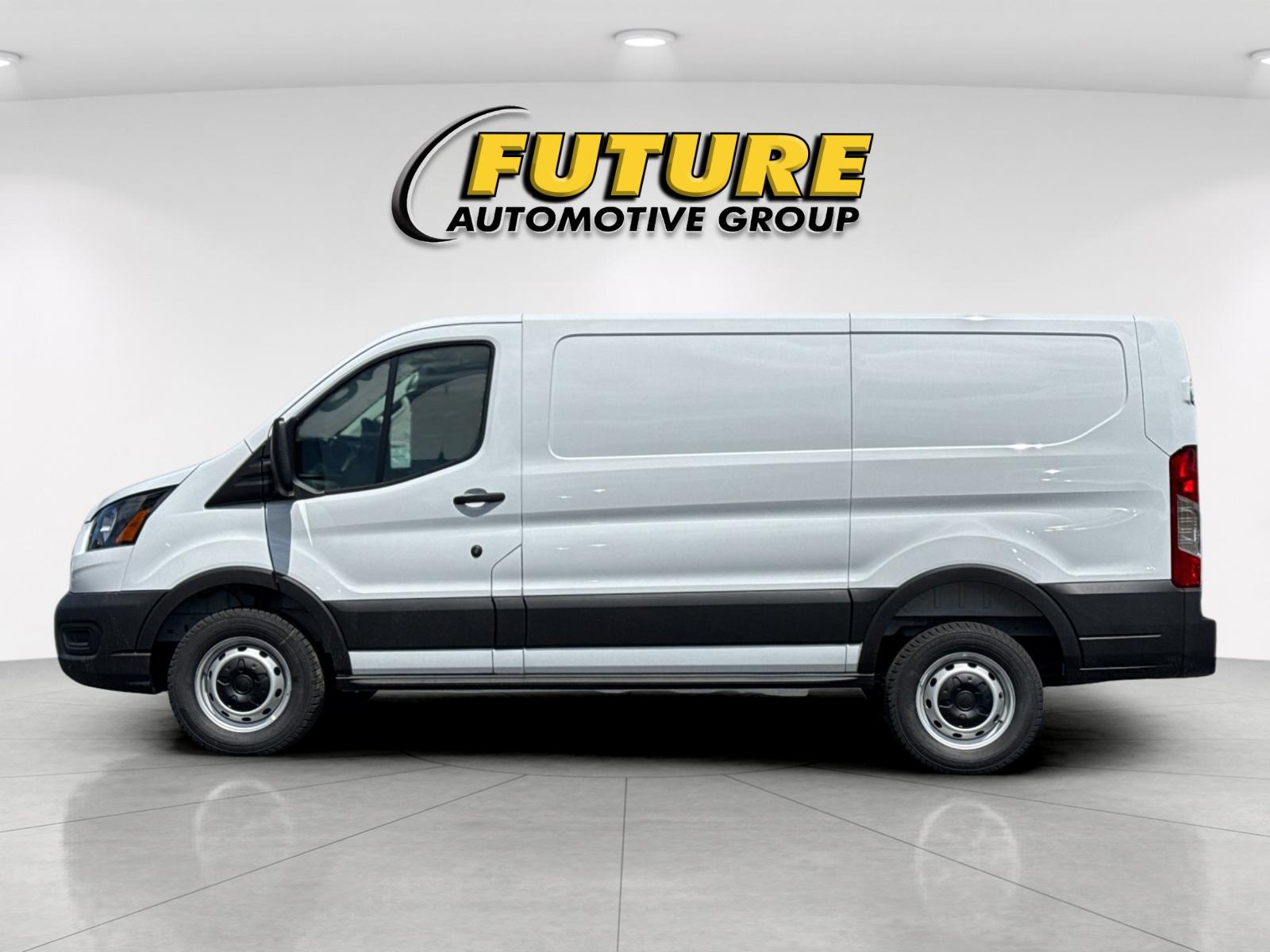 New 2026 Oxford White Ford Cargo Van image 6