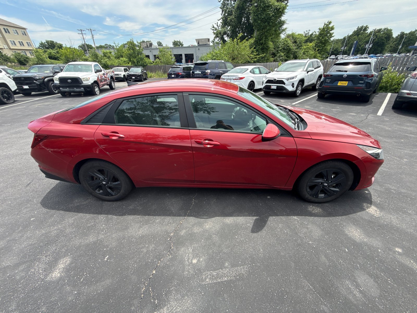 2022 Hyundai Elantra 1.6 HEV Blue's photo