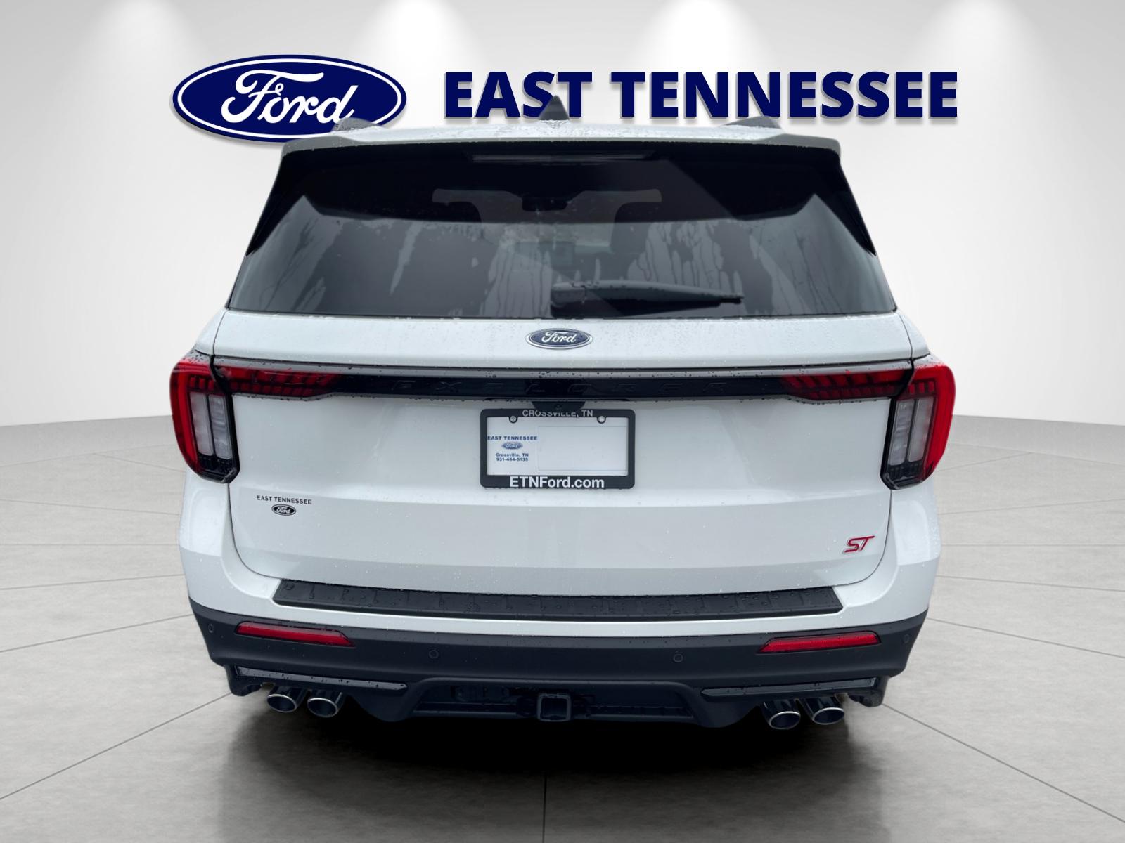 New 2026 Star White Metallic Tri-Coat Ford ST image 4