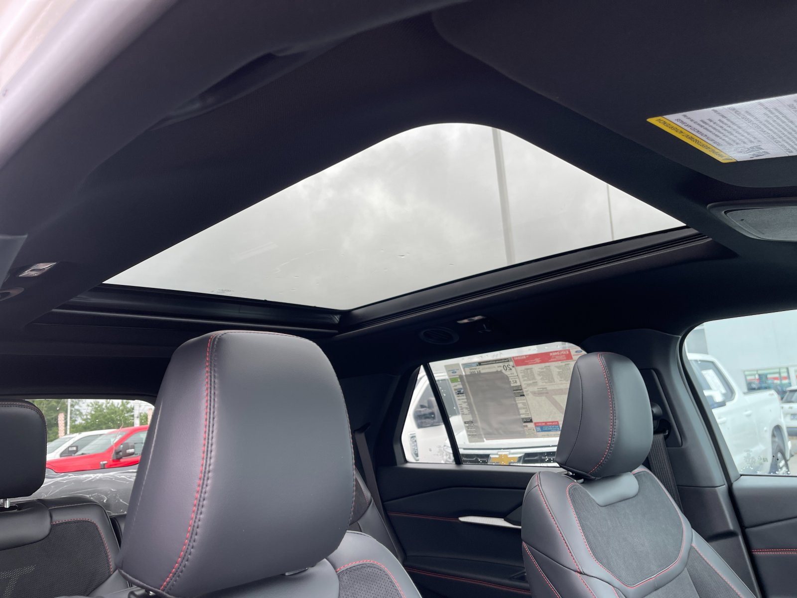 New 2026 Star White Metallic Tri-Coat Ford ST image 18