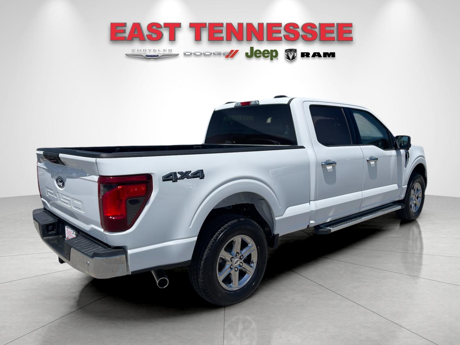 Used 2024  Ford XLT image 3