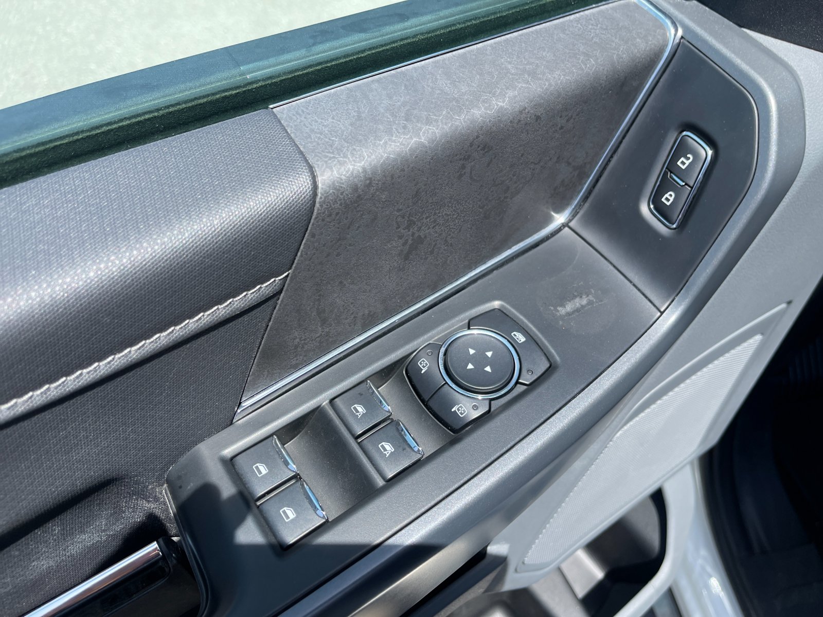 Used 2024  Ford XLT image 13