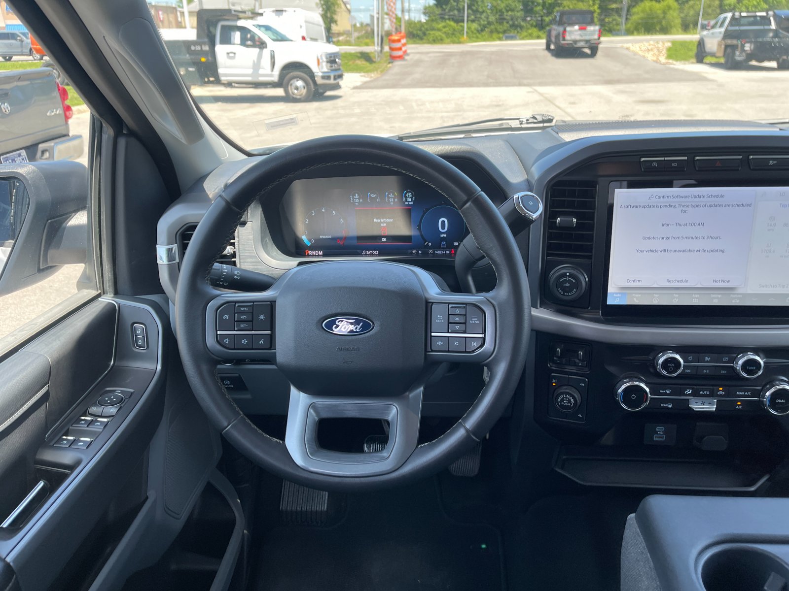 Used 2024  Ford XLT image 16