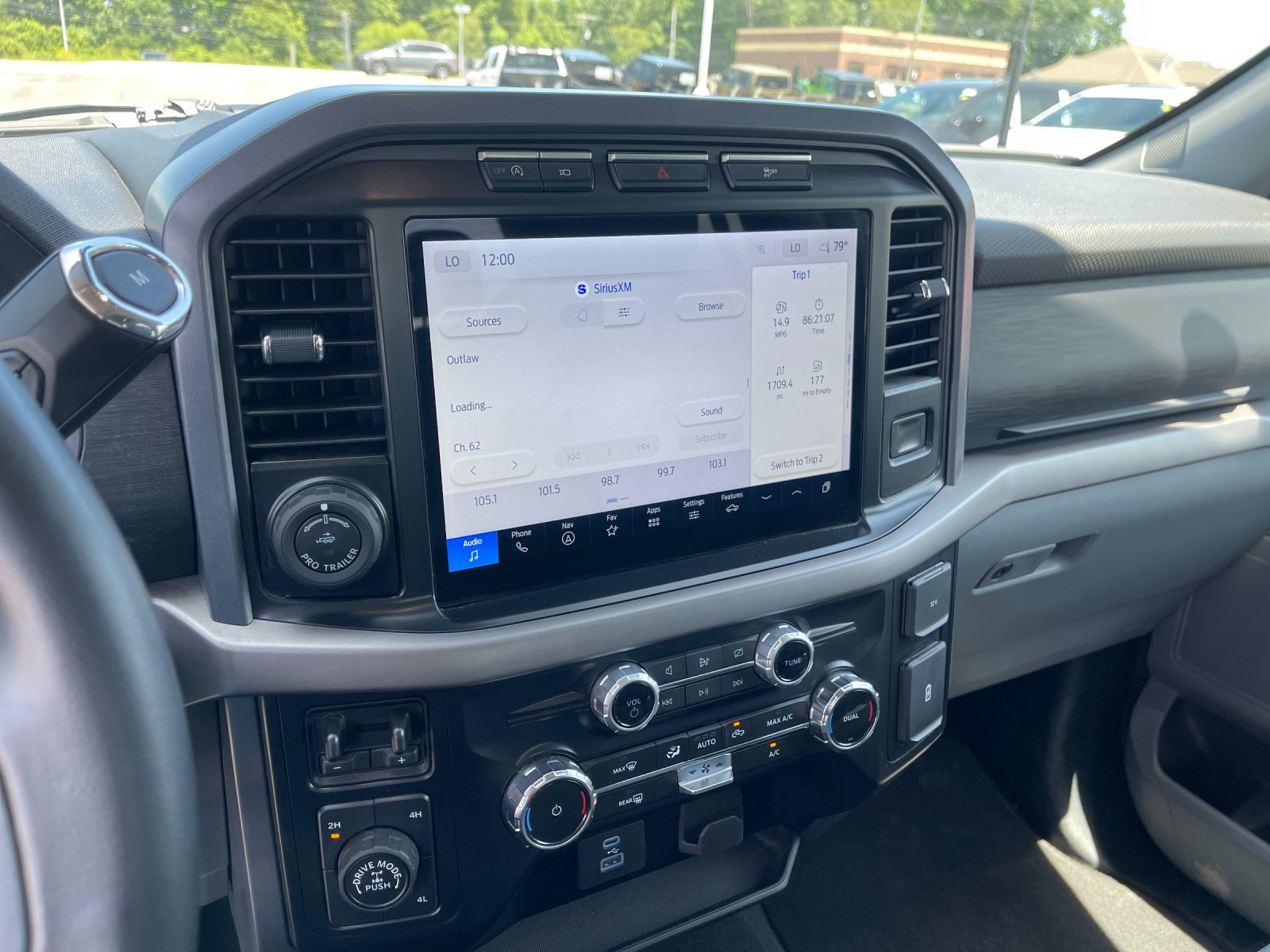 Used 2024  Ford XLT image 19