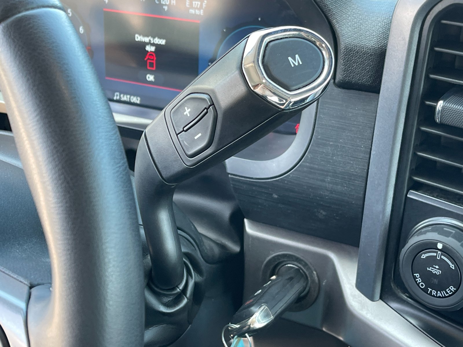 Used 2024  Ford XLT image 23