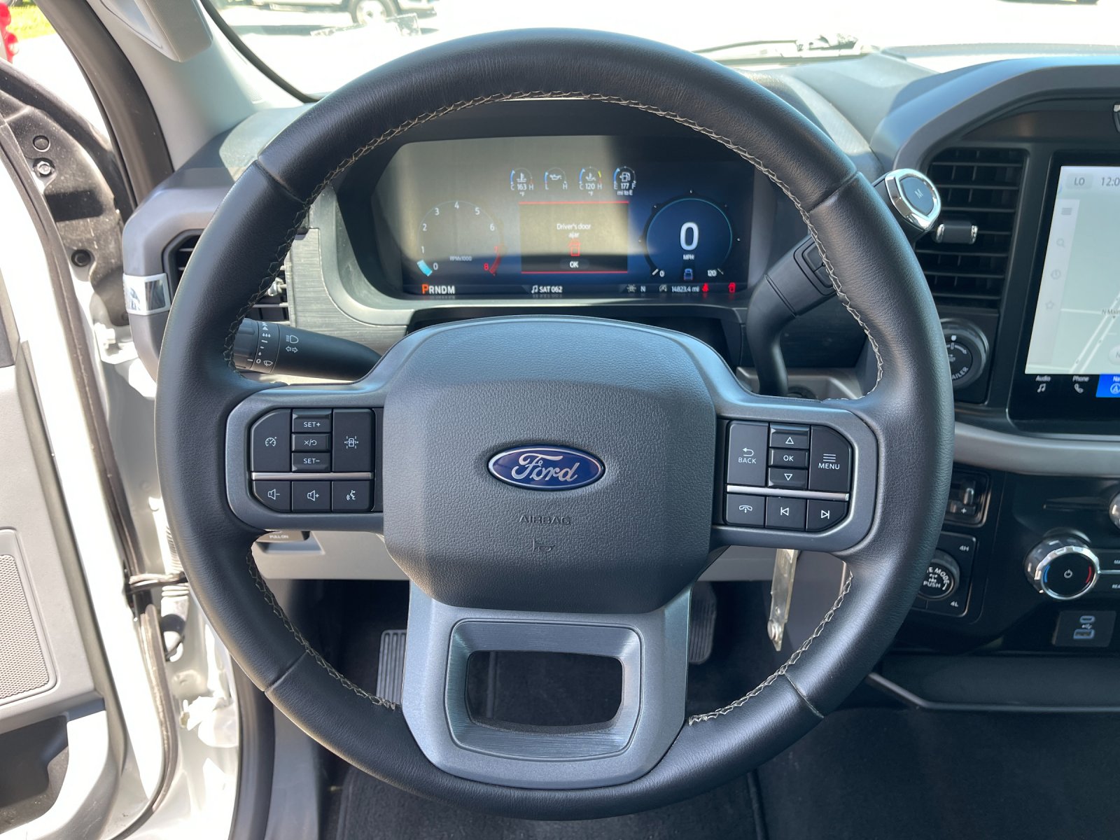 Used 2024  Ford XLT image 24