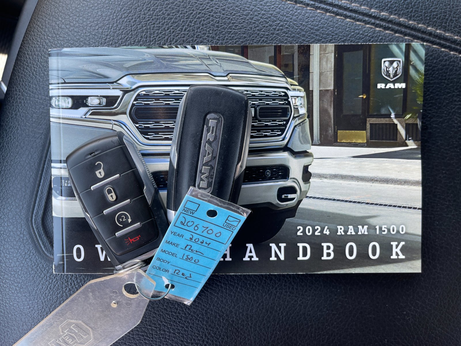 2024 RAM Ram 1500 Pickup Laramie - Photo 10