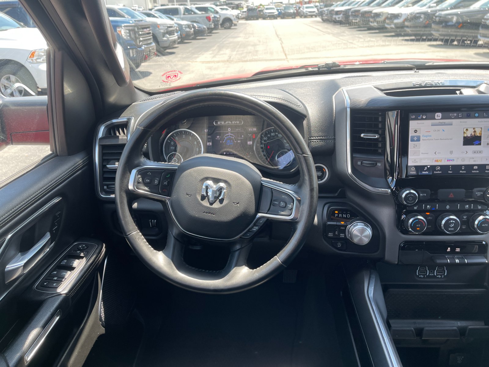 2024 RAM Ram 1500 Pickup Laramie - Photo 16