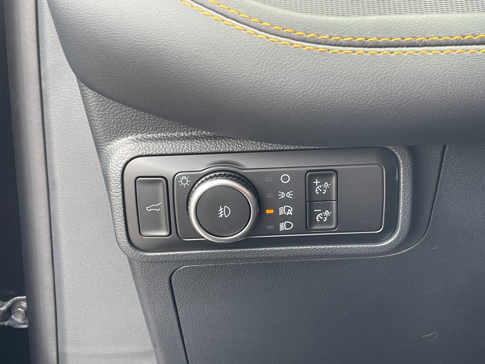 New 2026 Agate Black Metallic Ford Tremor image 30