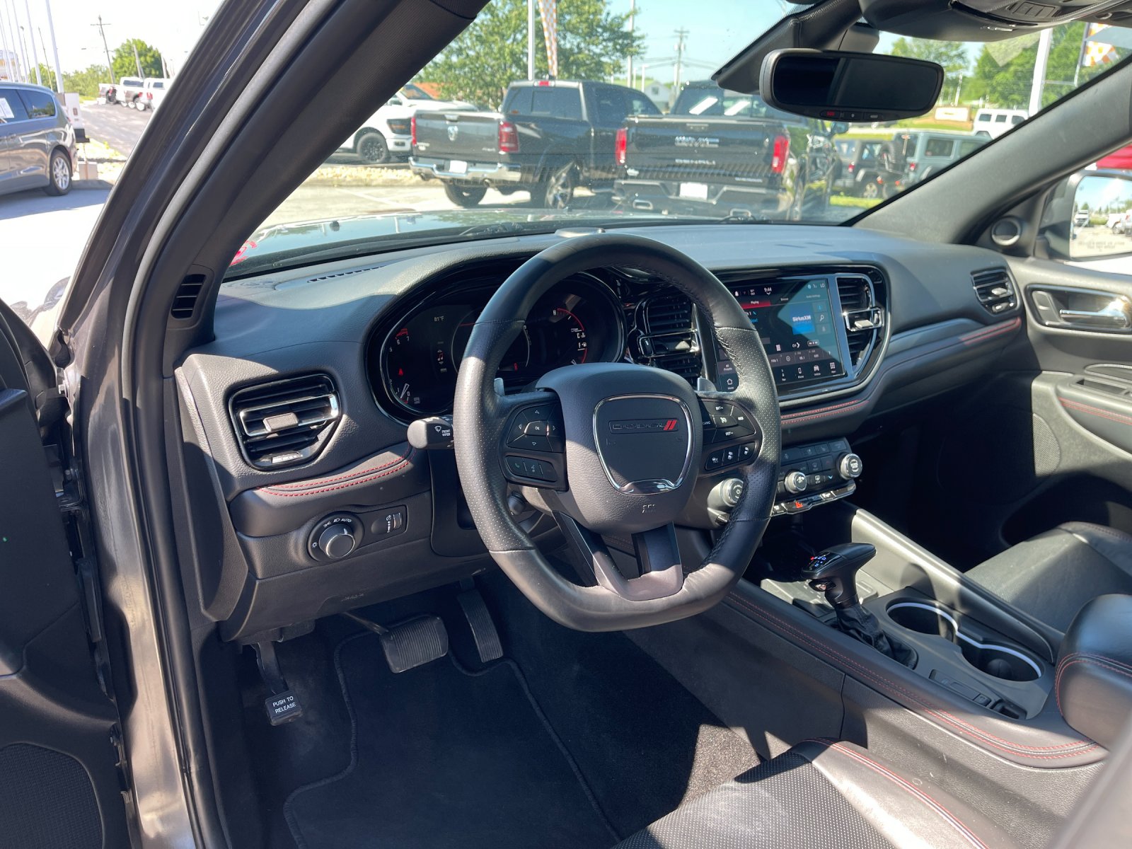 Used 2025  Dodge R/T image 11