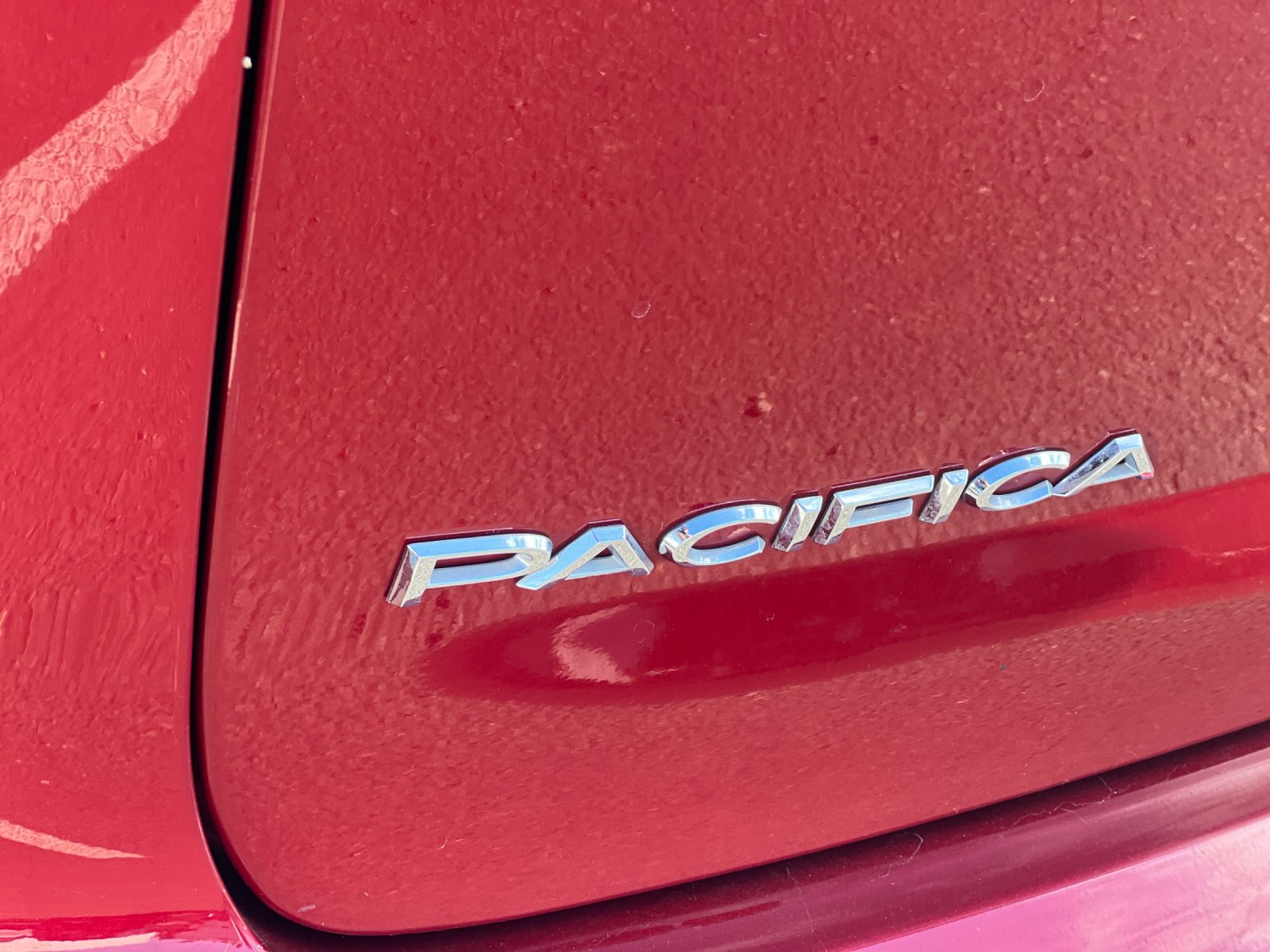 Used 2025 Red Chrysler Select image 25