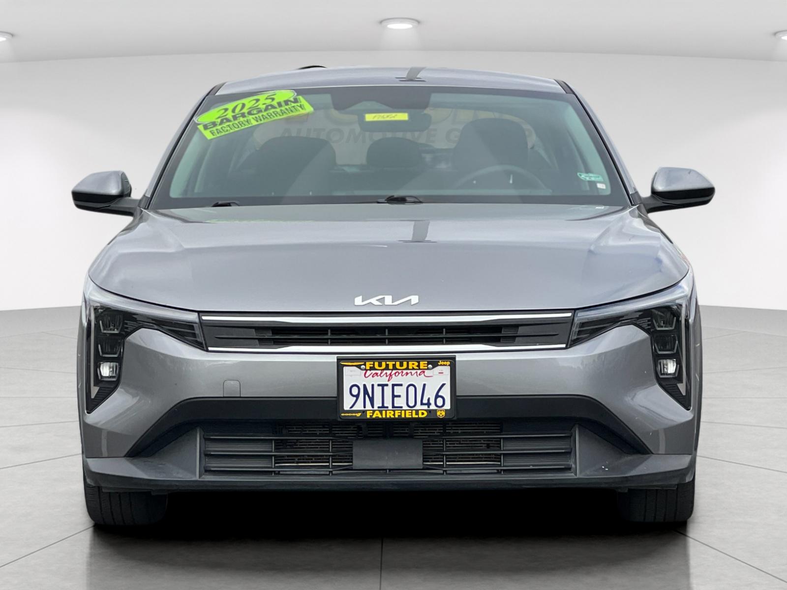 Used 2025 Gray Kia LXS image 8