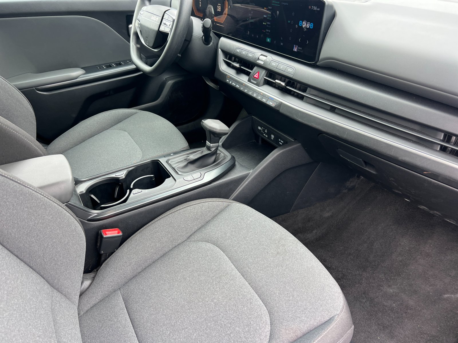 Used 2025 Gray Kia LXS image 14