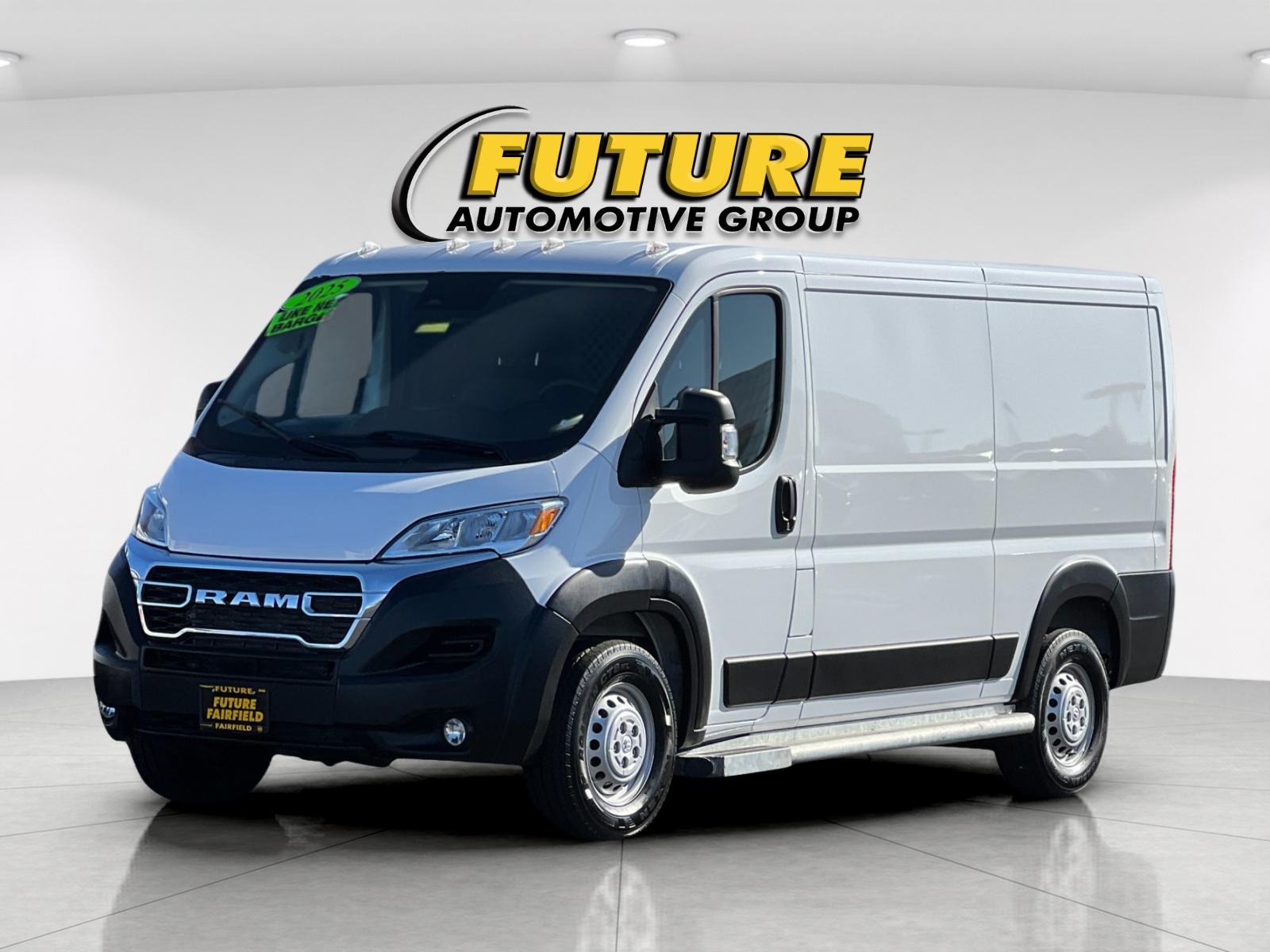 Used 2025 White Ram Base image 7