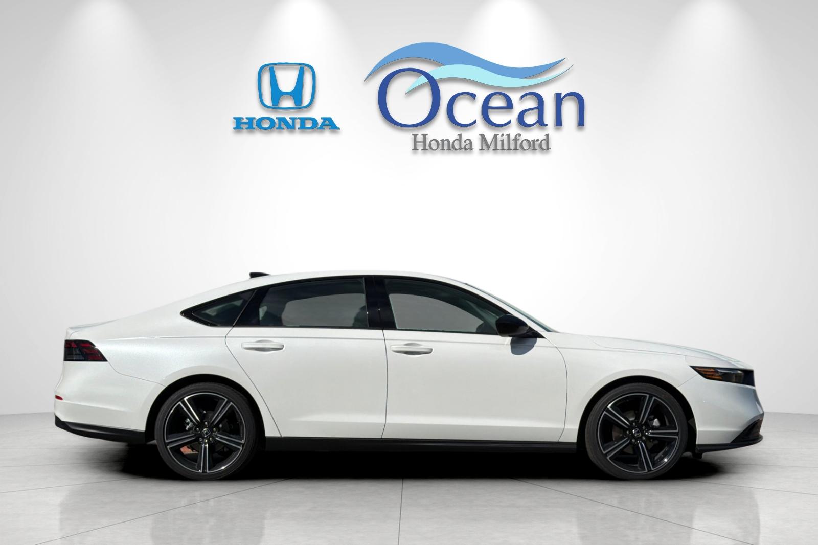 New 2026 Platinum White Pearl Honda SE image 6