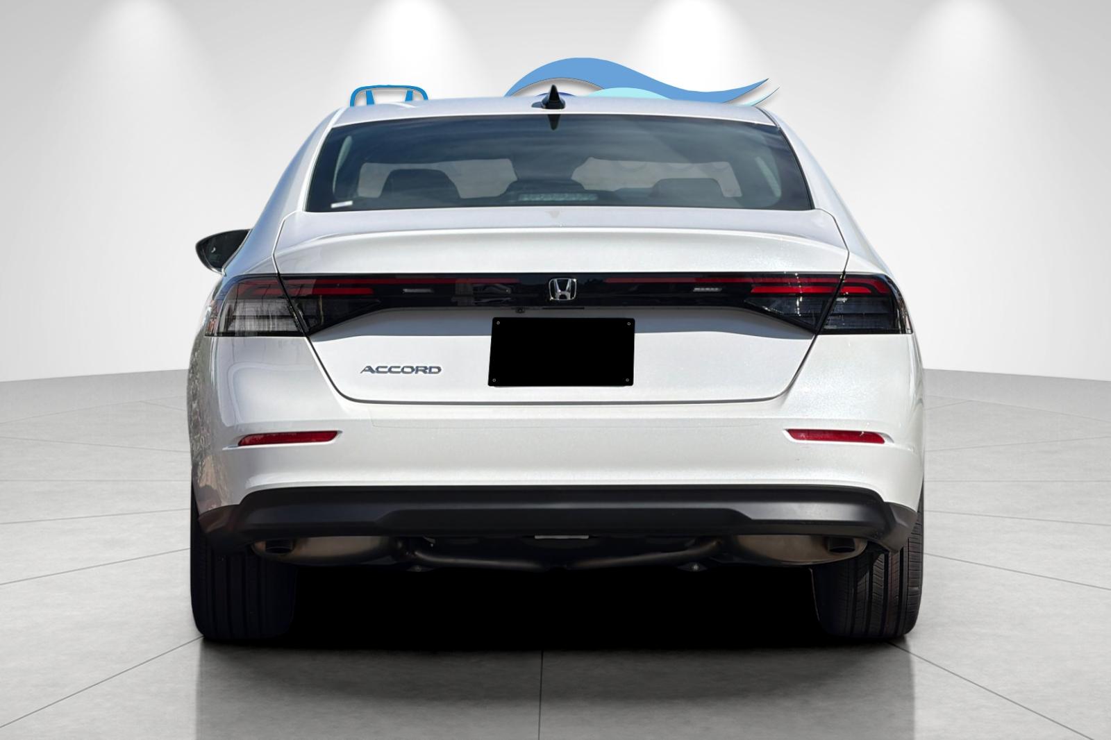 New 2026 Platinum White Pearl Honda SE image 4