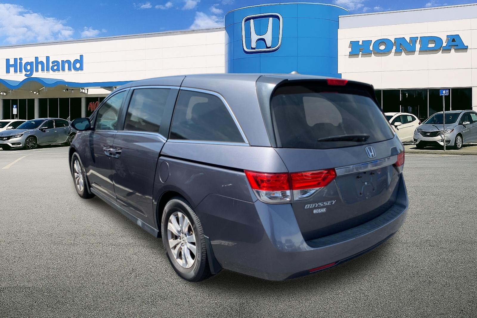 Used 2016 Modern Steel Metallic Honda EX-L image 2