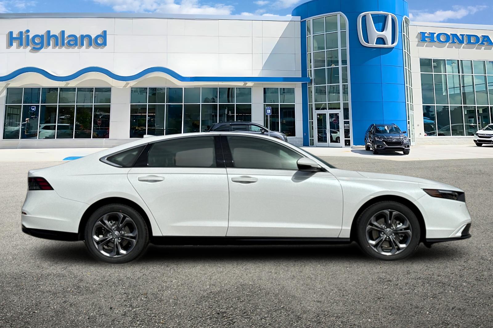 New 2026 Platinum White Pearl Honda EX-L image 6