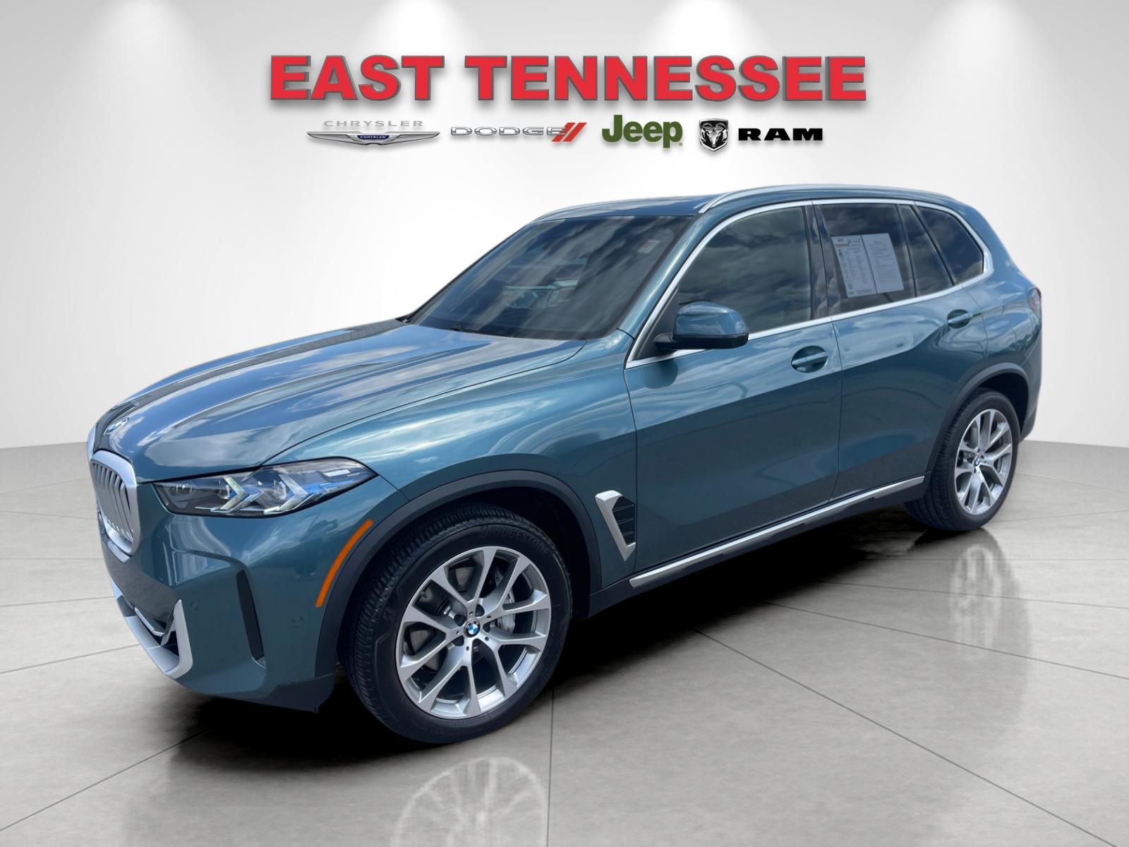 Used 2025 Blue BMW xDrive40i image 7