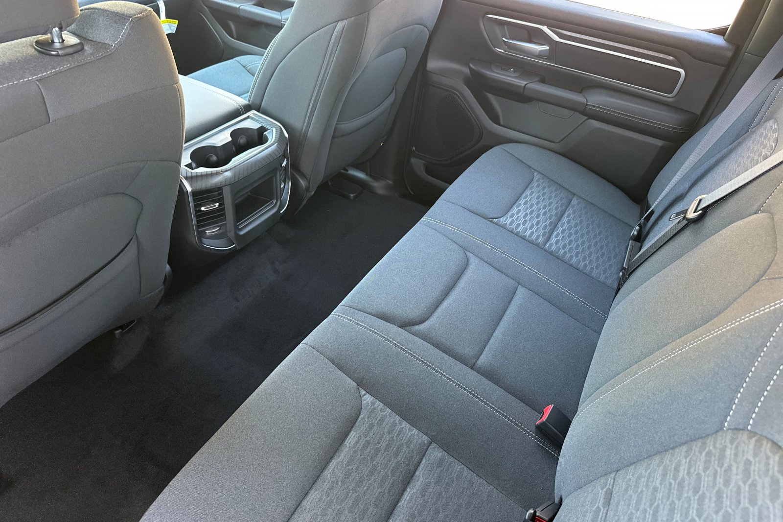 New 2026 Granite Crystal Metallic Clear-Coat Exterior Paint RAM Big Horn/Lone Star image 11