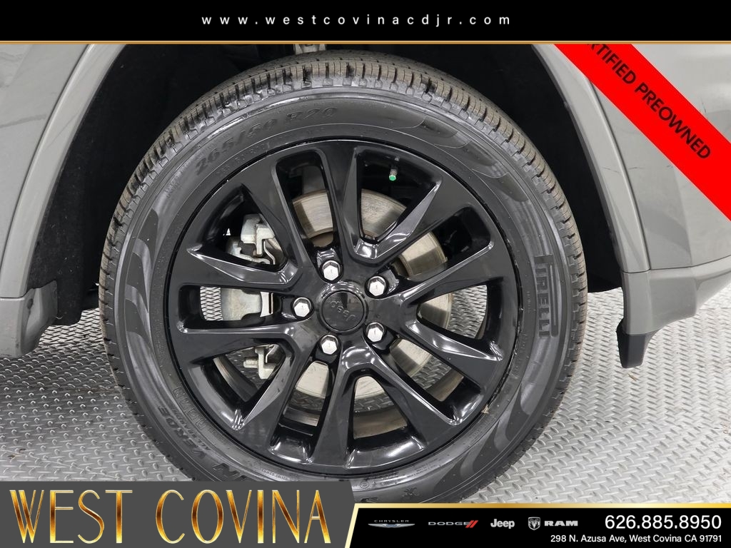 Certified Used 2021 Gray Jeep Laredo X image 9