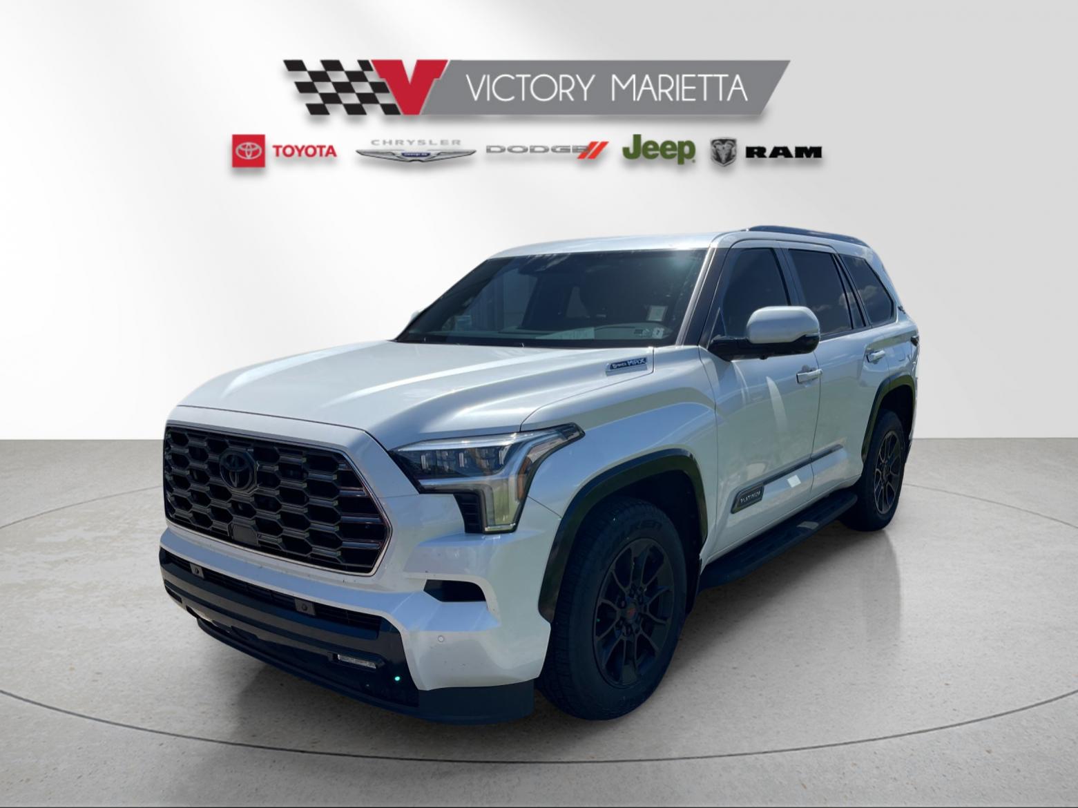 2026 Toyota Sequoia Platinum 4WD i-FORCE MAX Hybrid's photo