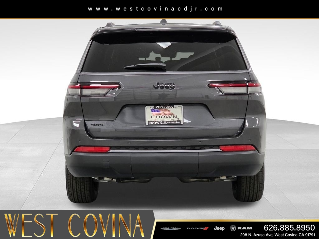 New 2026 Baltic Gray Metallic Clear-Coat Exterior Paint Jeep Laredo image 6