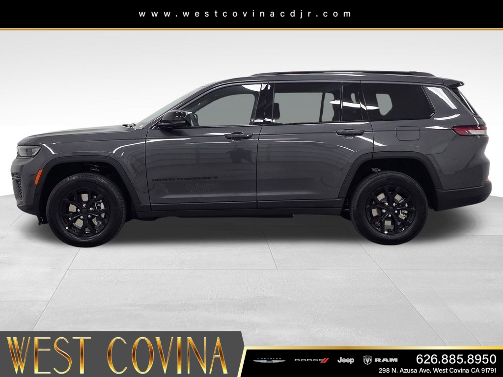 New 2026 Baltic Gray Metallic Clear-Coat Exterior Paint Jeep Laredo image 8