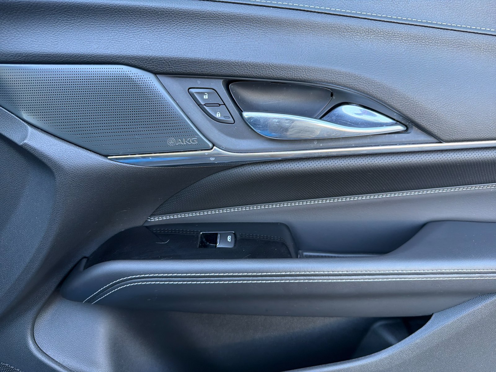 Used 2023 Electric Blue Cadillac V-Series 4D Sedan image 21