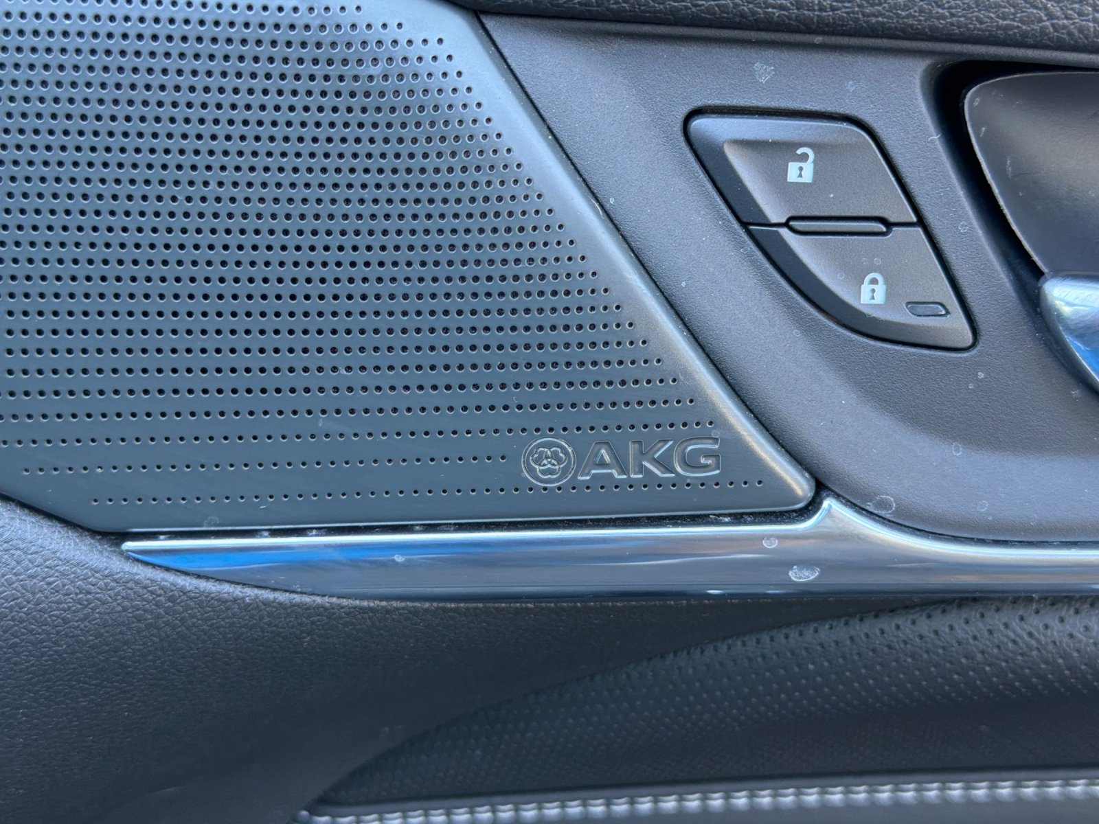 Used 2023 Electric Blue Cadillac V-Series 4D Sedan image 22