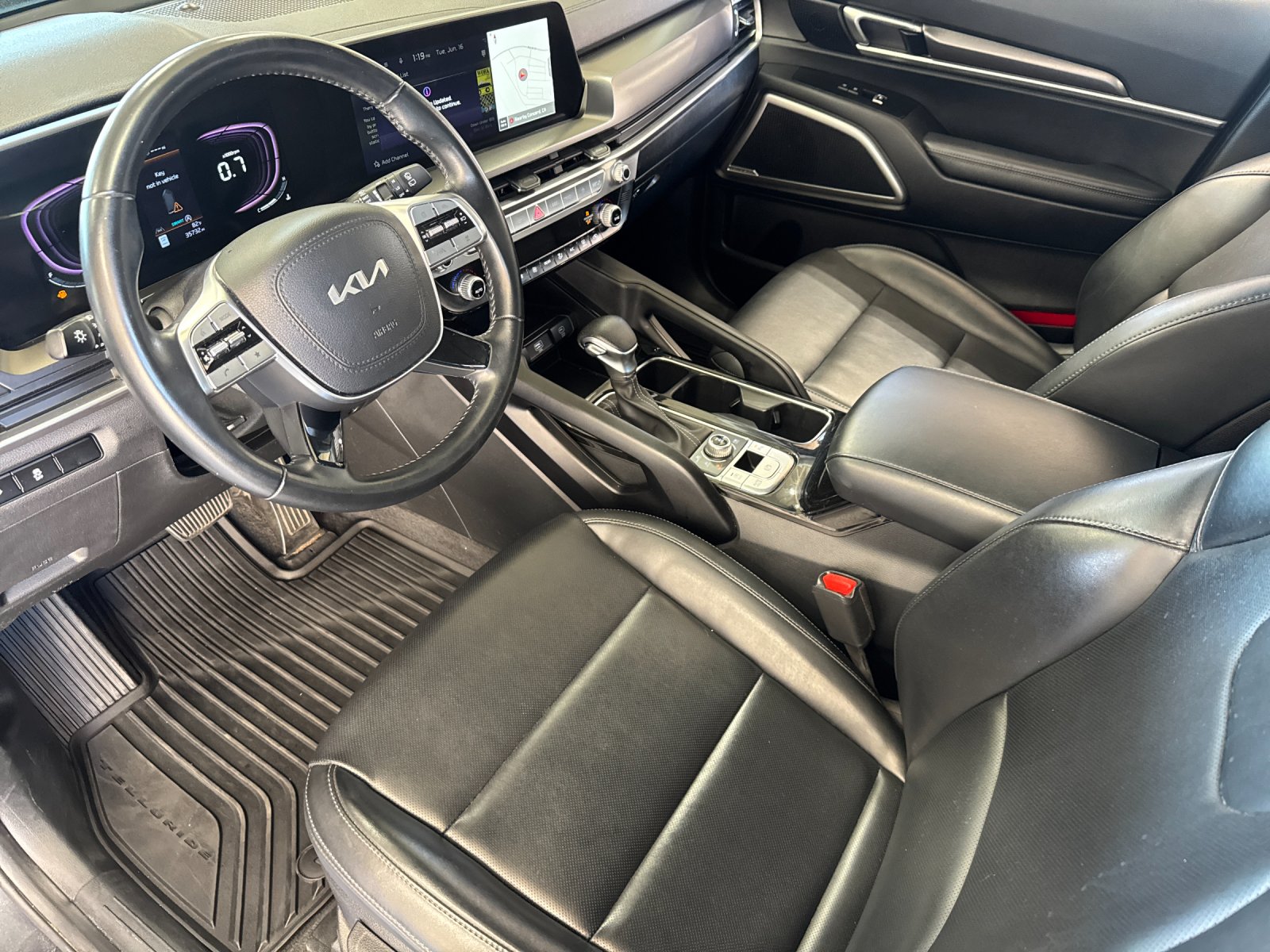 Used 2024 Gray Kia LX image 9