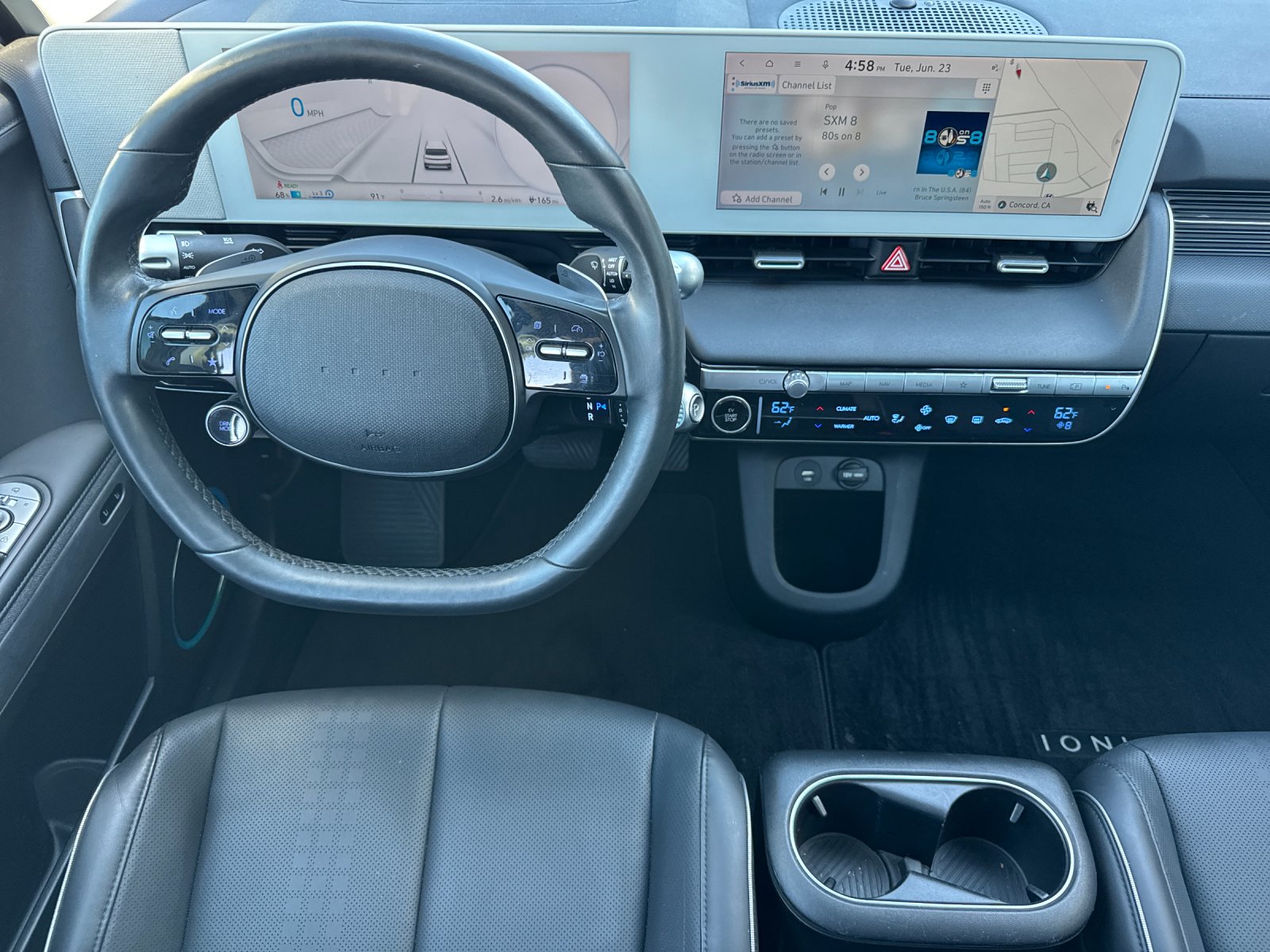 Used 2024 Green Hyundai Limited image 13