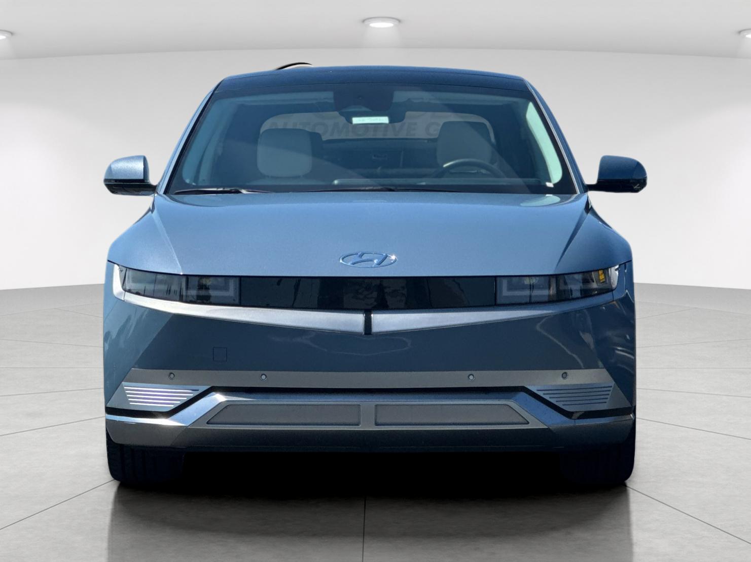 Used 2023 Blue Hyundai Limited image 8