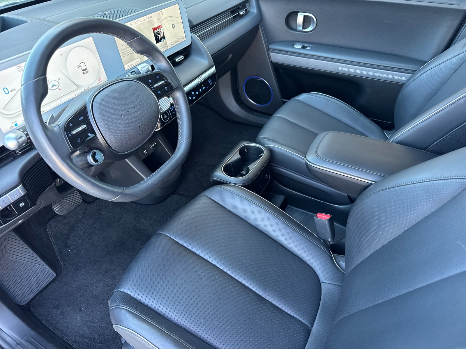 Used 2023 Blue Hyundai Limited image 9