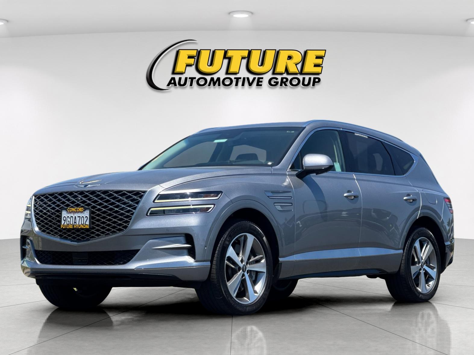 Used 2023 Silver Genesis 2.5T image 7