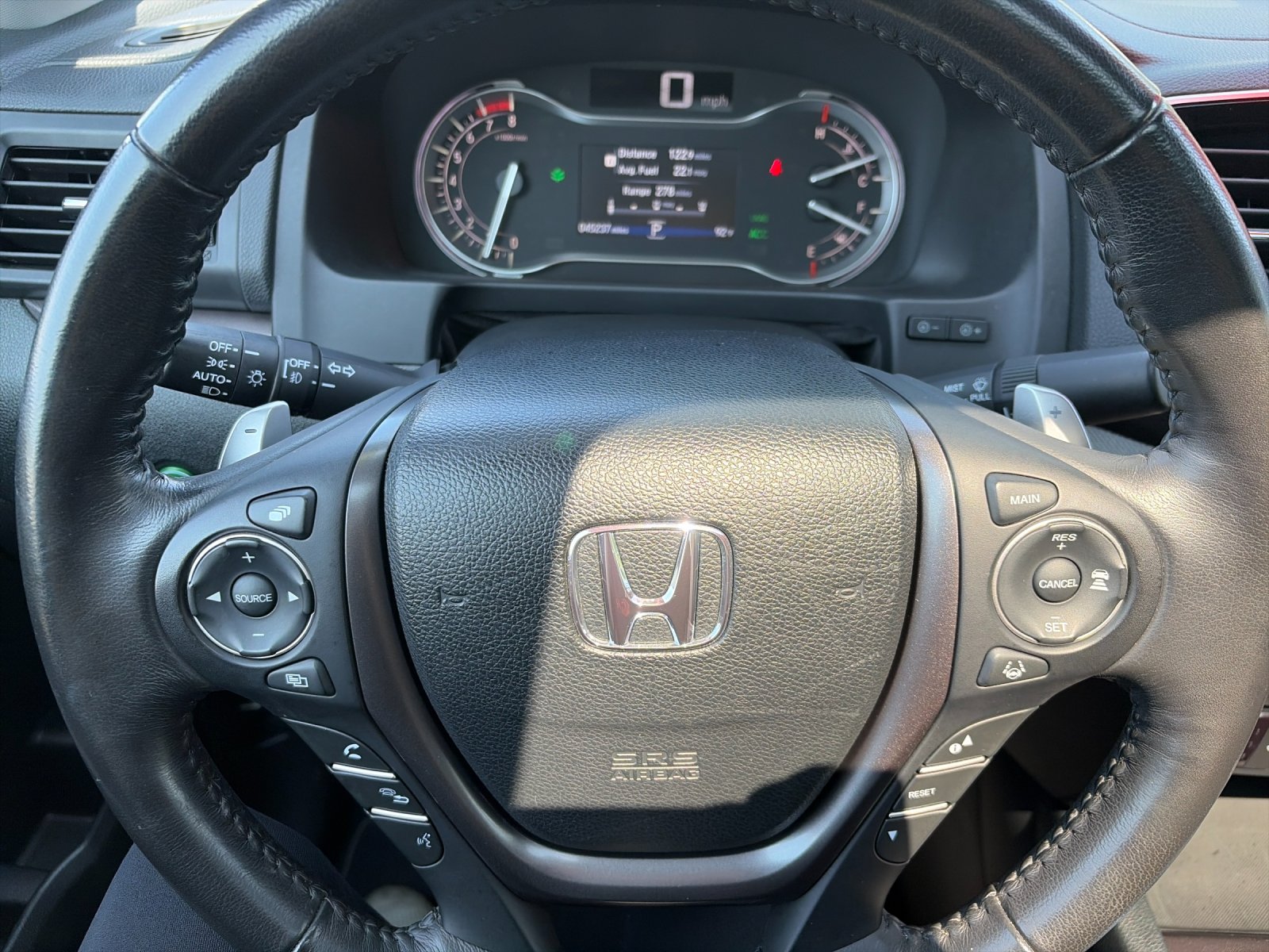Used 2023 Modern Steel Metallic Honda AWD RTL image 23