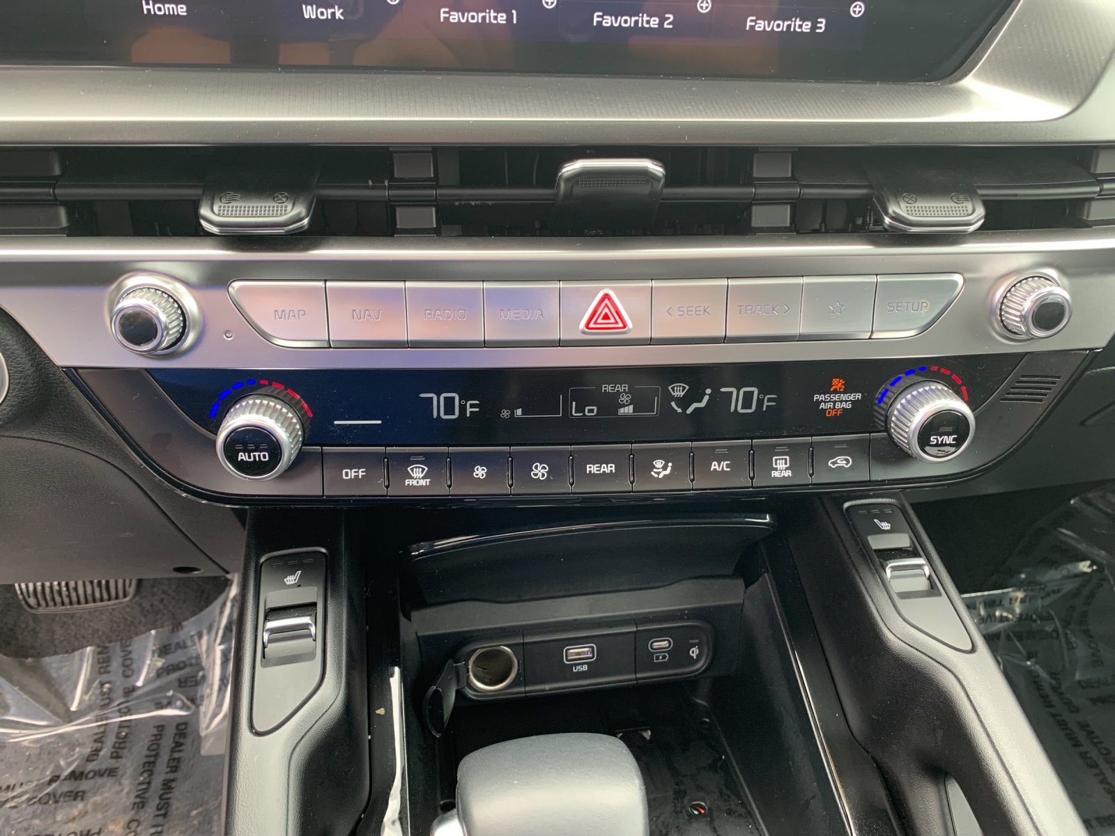 Used 2025 Silver Kia S image 25