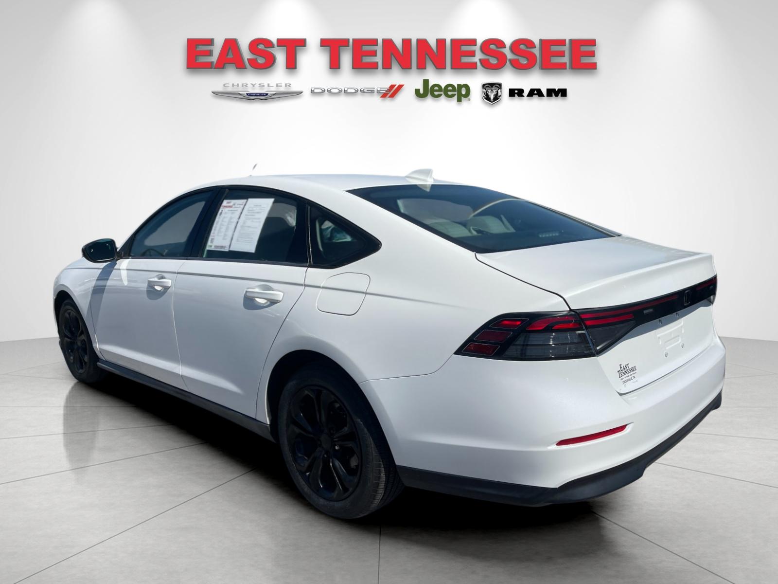 Used 2023  Honda EX image 5