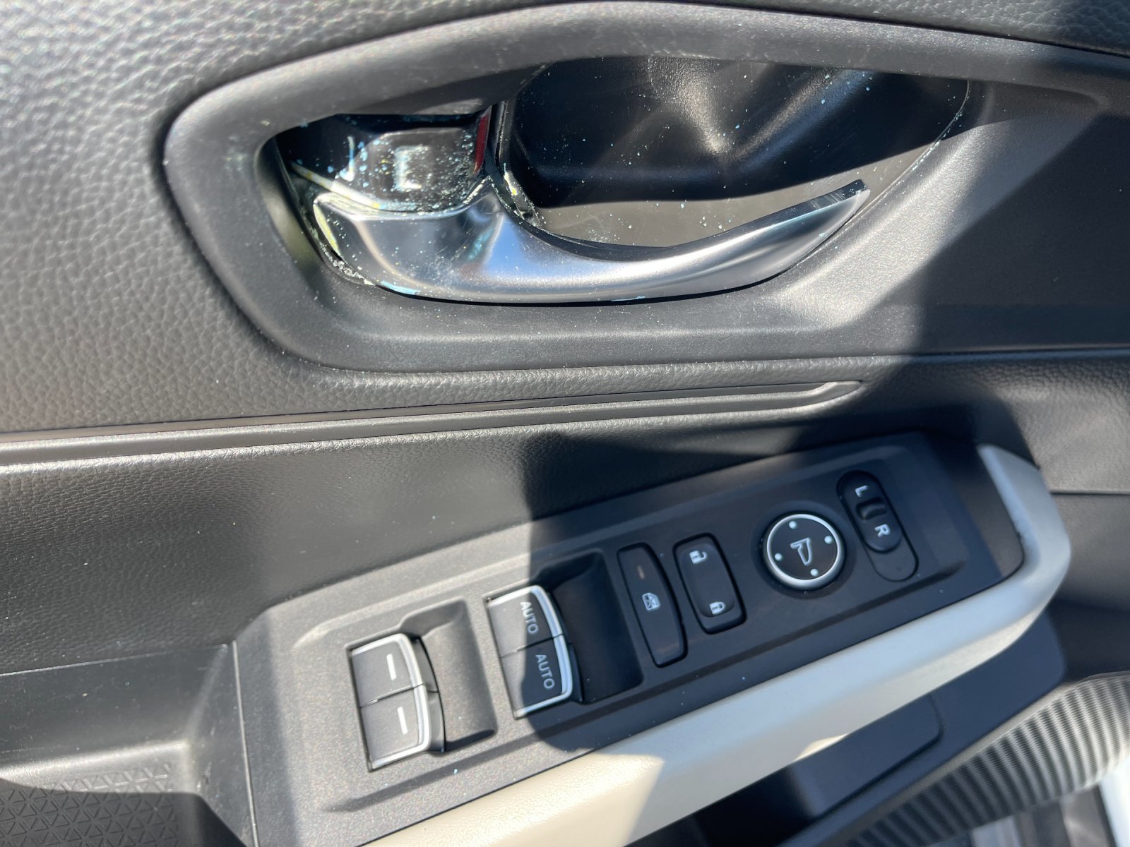 Used 2023  Honda EX image 13