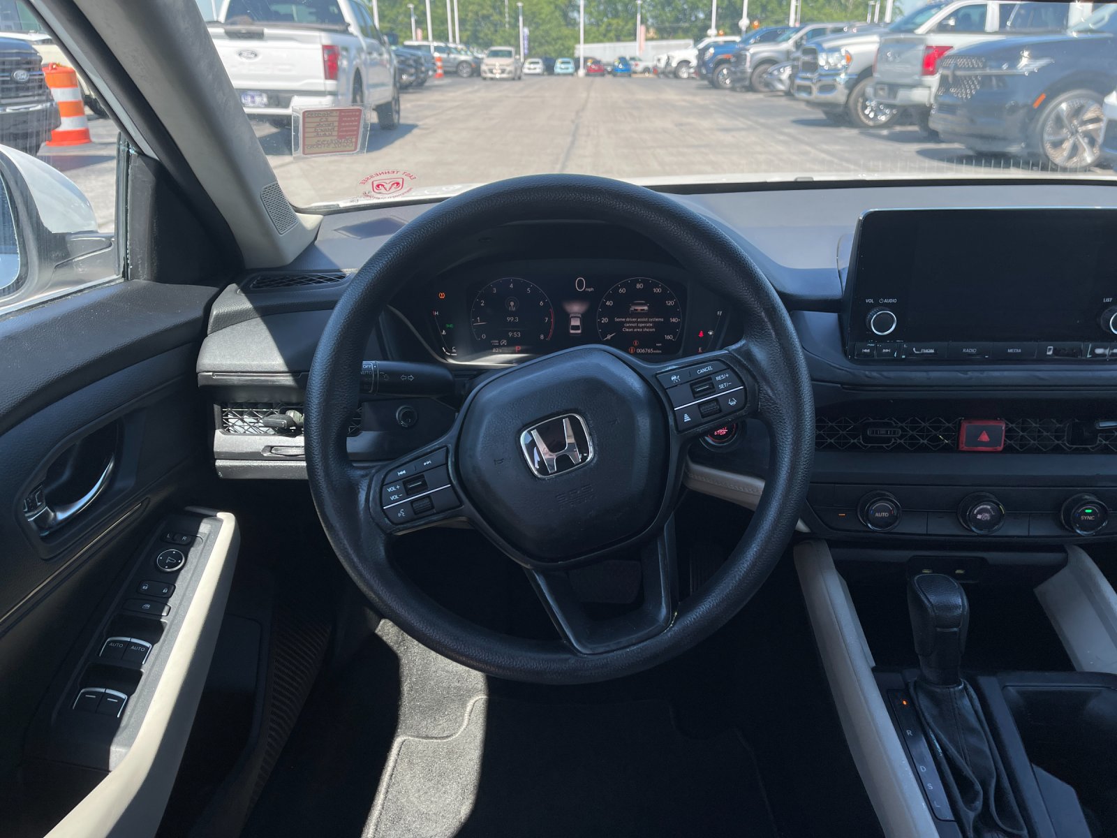 Used 2023  Honda EX image 16