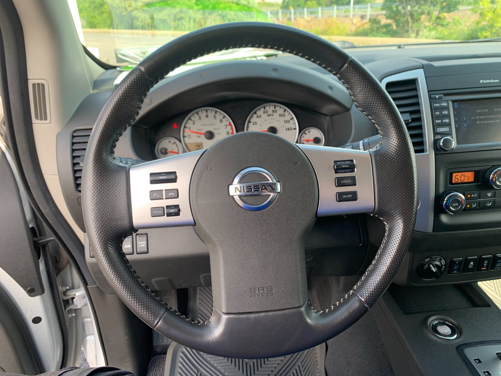 Used 2020 Silver Nissan PRO-4X image 36