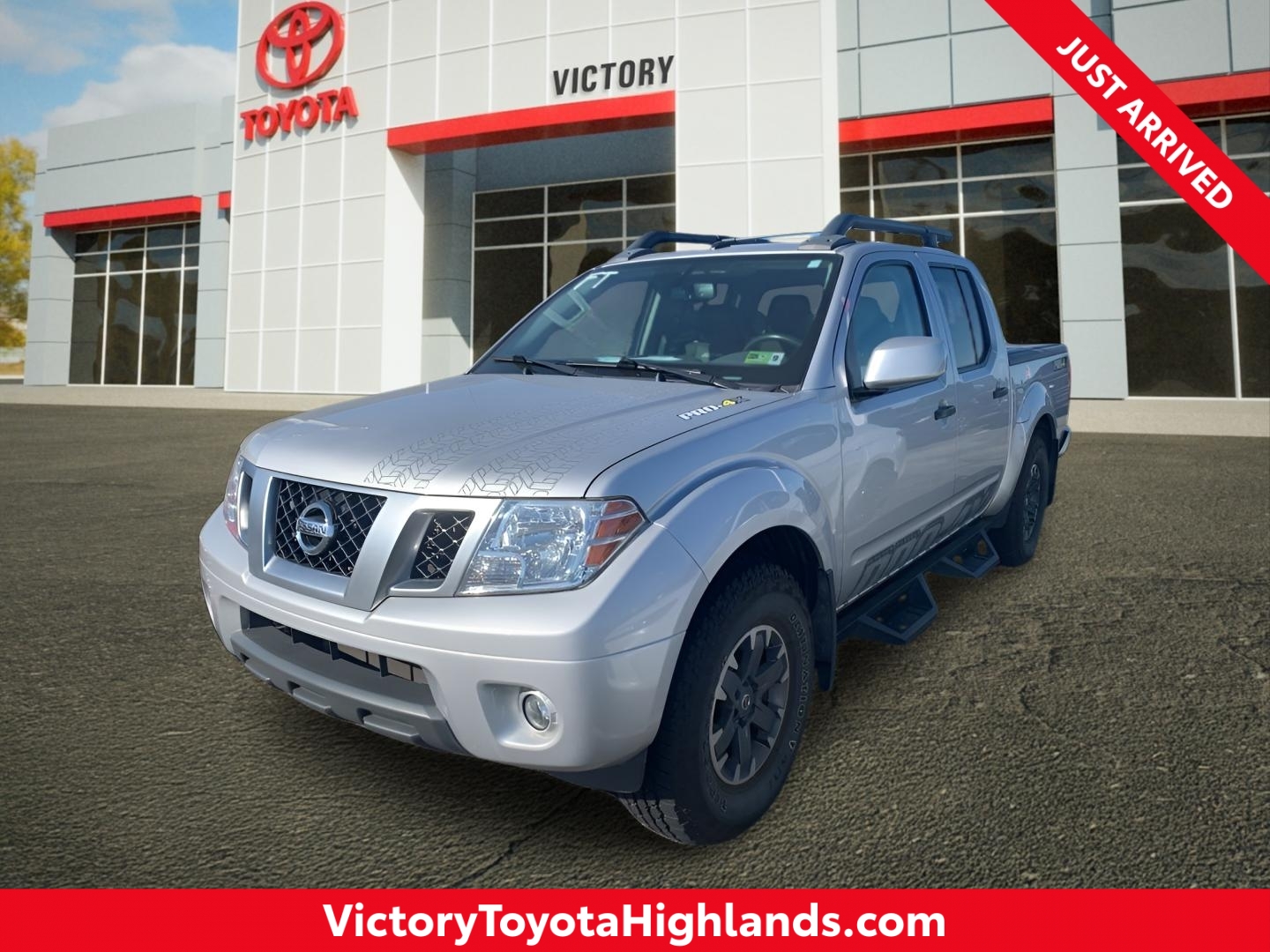 2020 Nissan Frontier PRO-4X Crew Cab 4X4's photo
