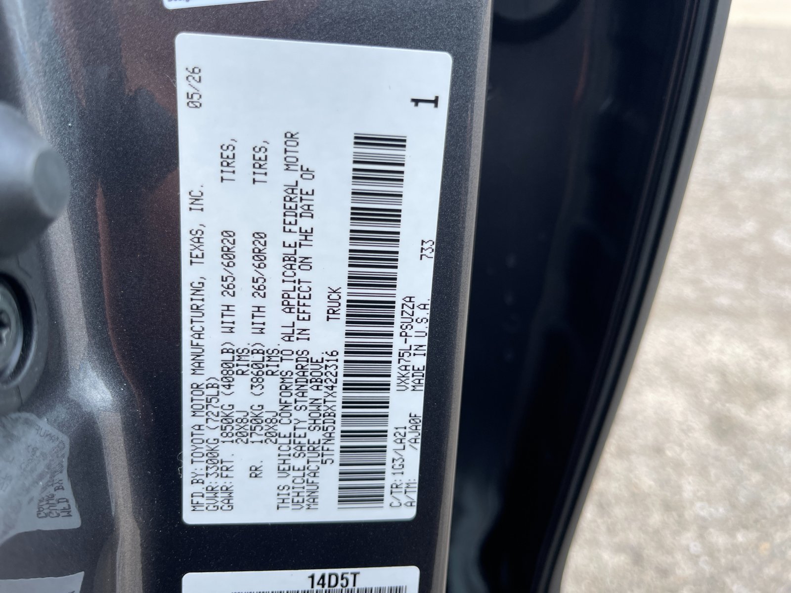 New 2026 Magnetic Gray Metallic Toyota  Platinum image 32