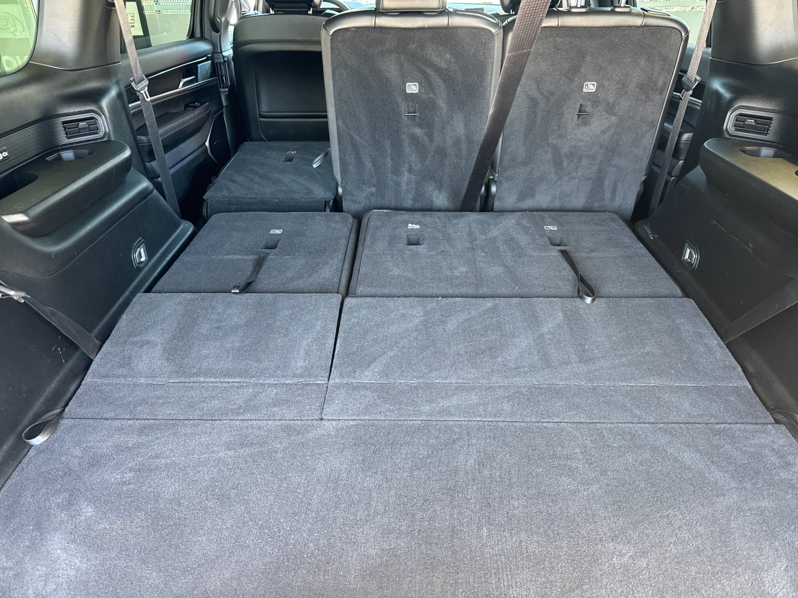 Used 2022 Gray Jeep Series I image 16